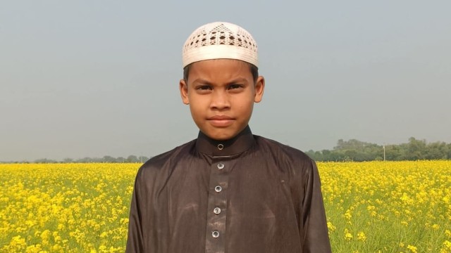 সকাল থেকে নিখোঁজ মাদ্রাসার ছাত্র ওয়ালীদ হাসানকে খুঁজছে পরিবার