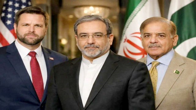 যুক্তরাষ্ট্রের কোন শর্ত মানেনি ইরান