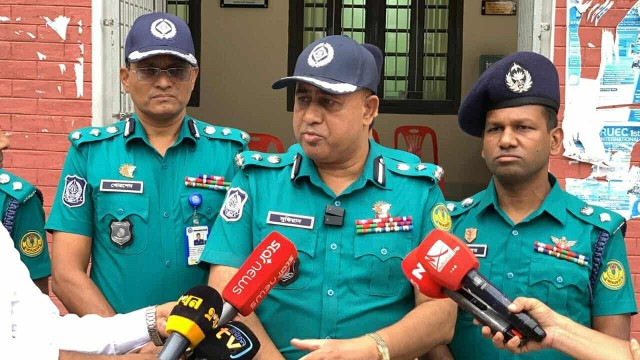 রাকসু নির্বাচন: ১৭ কেন্দ্রের ৯৯০ বুথে ভোট দেবেন শিক্ষার্থীরা, ২ হাজার পুলিশ মোতায়েন