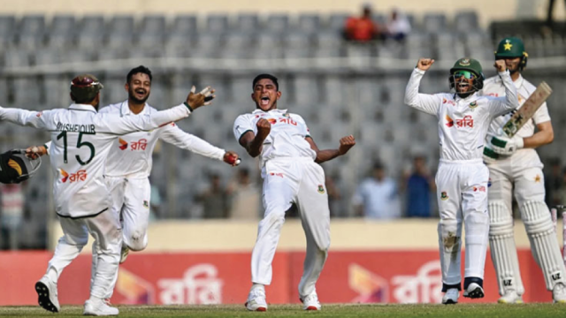 পাকিস্তানকে হোয়াইটওয়াশ করে ইতিহাস গড়ল বাংলাদেশ