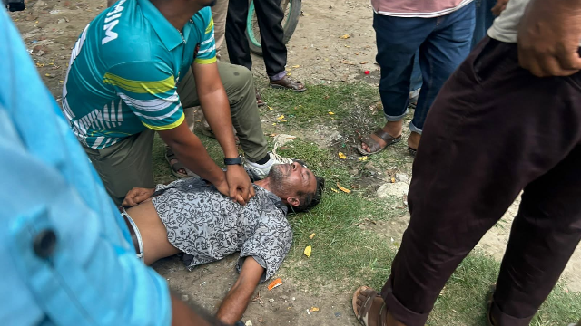 বিএনপি নেতার মুক্তি উদযাপনে জেল গেটে নেতাকর্মীর ভিড়, হার্ট অ্যাটাকে প্রাণ গেল কর্মীর