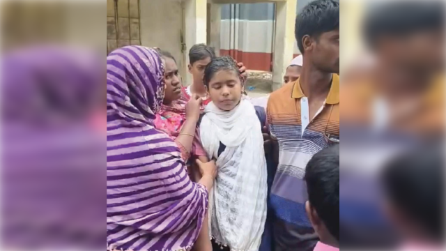 চাঁপাইনবাবগঞ্জে স্কুল ফিডিংয়ের খাবার খেয়ে অসুস্থ ১৮ শিক্ষার্থী