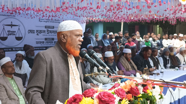 চাঁপাইনবাবগঞ্জ পৌরসভায় দাঁড়িপাল্লা প্রতীকের নির্বাচনী পথসভা অনুষ্ঠিত