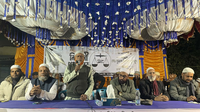 উন্নয়ন ও দুর্নীতিমুক্ত চাঁপাইনবাবগঞ্জ গড়ার প্রতিশ্রুতি নূরুল ইসলাম বুলবুলের