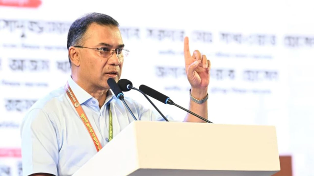 জুলাই শহীদদের সর্বোচ্চ সম্মান ও আহতদের পূর্ণ পুনর্বাসনে সরকার প্রতিশ্রুতিবদ্ধ: প্রধানমন্ত্রী