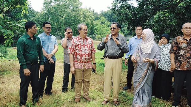 চাঁপাইনবাবগঞ্জের আম নিতে আগ্রহী ইন্দোনেশিয়া, চাষিদের সর্বাত্মক সহযোগিতার আশ্বাস রাষ্ট্রদূতের