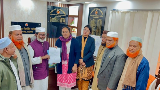 ছবিঃ আলোকিত গৌড়