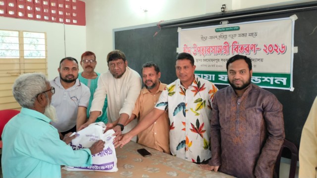 ছবিঃ আলোকিত গৌড়