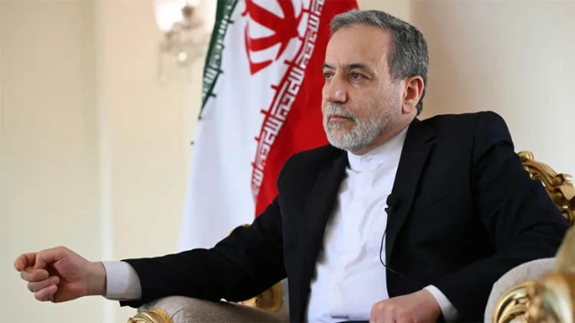 সংঘাতের মধ্যে কূটনৈতিক তৎপরতা বাড়াচ্ছে ইরান, মস্কো যাচ্ছেন আরাগচি