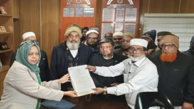 ছবিঃ আলোকিত গৌড়