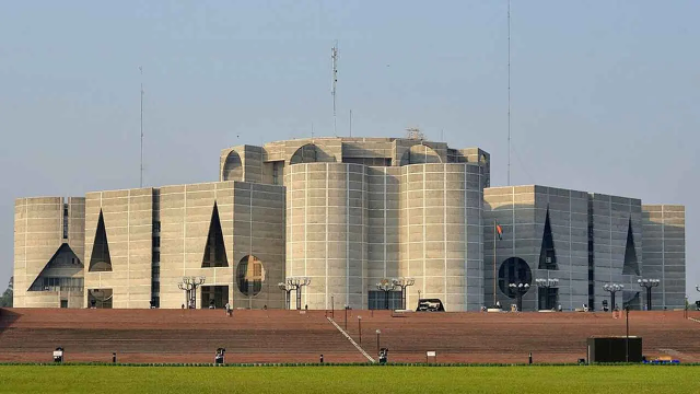 সংরক্ষিত নারী আসনের এমপিদের শপথ আজ