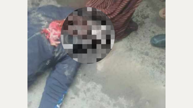 ছবিঃ আলোকিত গৌড়