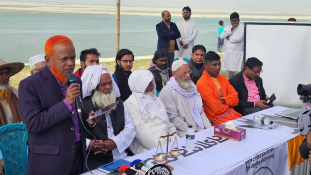 দারিদ্র্যমুক্ত স্বনির্ভর জেলা গড়ার লক্ষ্য নিয়ে নূরুল ইসলাম বুলবুলের ১০৩ দফা ইশতেহার ঘোষণা