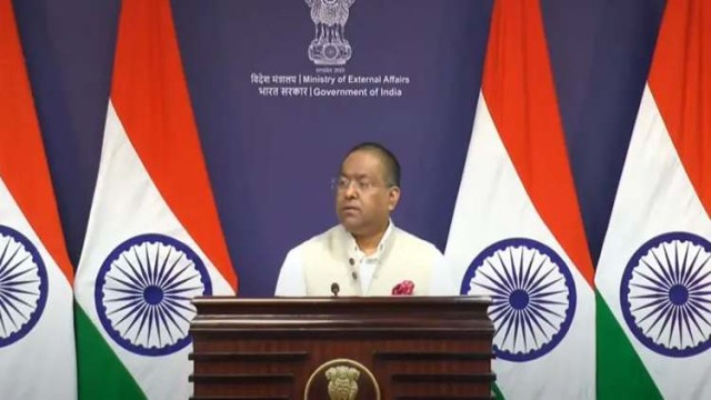আওয়ামী লীগের কার্যক্রম নিষিদ্ধে উদ্বেগ প্রকাশ ভারতের