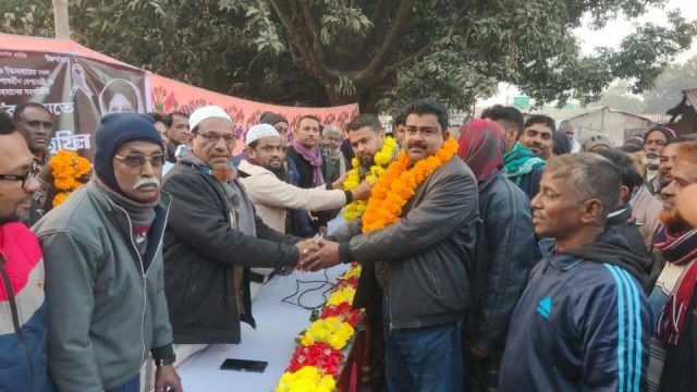 ছবিঃ আলোকিত গৌড়