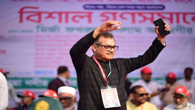 চাঁপাইনবাবগঞ্জ-৩(সদর) আসনে ধানের শীষ প্রতিক পেলেন হারুনুর রশীদ