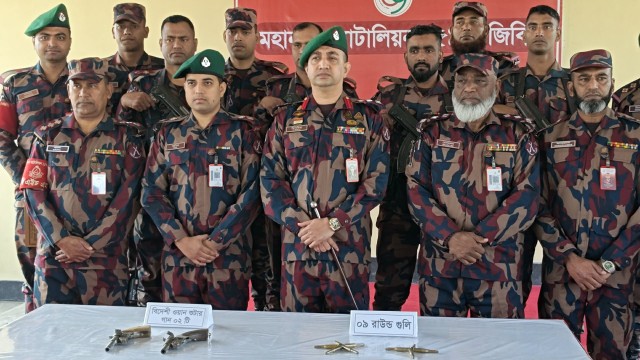 ছবিঃ আলোকিত গৌড়