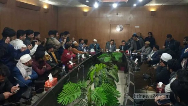 ছবিঃ আলোকিত গৌড়