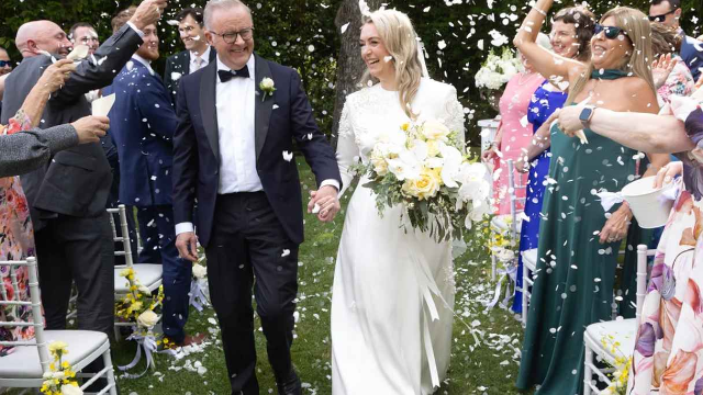 ৬২ বছরে বিয়ে করে রেকর্ড গড়লেন অস্ট্রেলিয়ার প্রধানমন্ত্রী