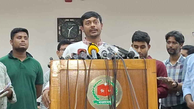 শাপলা প্রতীক না পেলে রাজনৈতিক লড়াইয়ের হুঁশিয়ারি এনসিপির