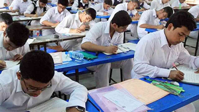 ভুল প্রশ্নে এসএসসি পরীক্ষা, ৩ শিক্ষককে দায়িত্ব থেকে অব্যাহতি