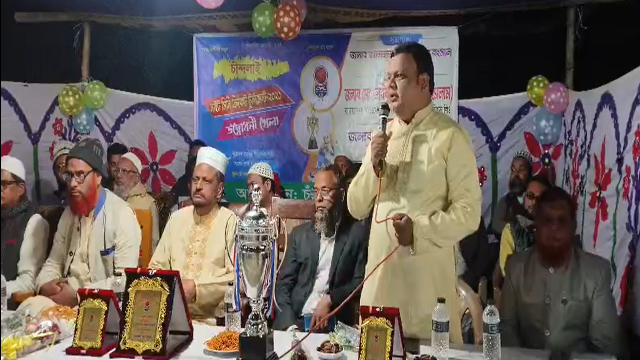 চাঁন্দলাই যুব সমাজের আয়োজনে নাইট মিনি ক্রিকেট টুর্নামেন্টের উদ্বোধন