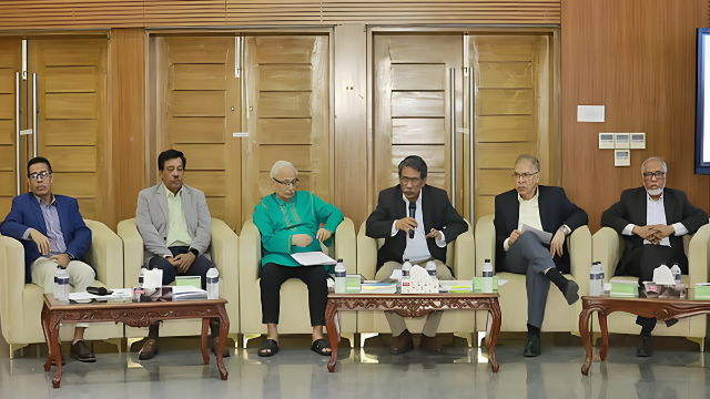 নির্বাচন কমিশনের সাথে জাতীয় ঐকমত্য কমিশনের বৈঠক অনুষ্ঠিত