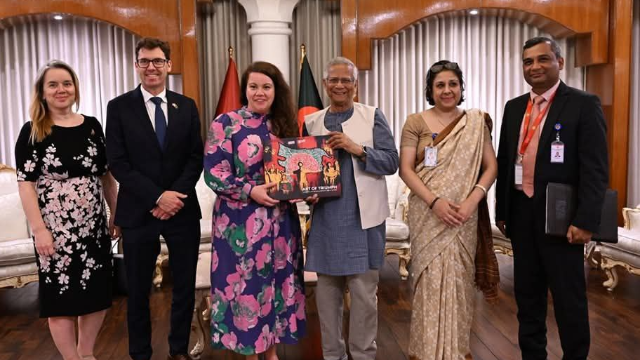 রোহিঙ্গা সংকটসহ মানবিক খাতে সহযোগিতা অব্যাহত রাখার আহ্বান প্রধান উপদেষ্টার