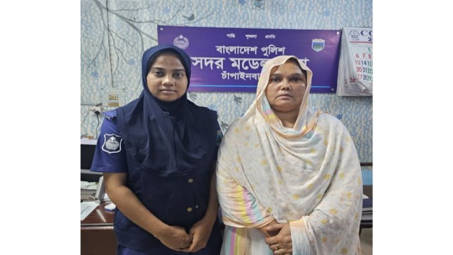 চাঁপাইনবাবগঞ্জে মহিলা লীগ নেত্রী আটক