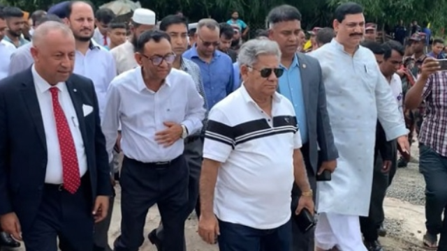সোনামসজিদ স্থলবন্দরের পরিধি বাড়ানো হচ্ছে: নৌ উপদেষ্টা