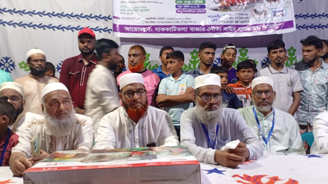 ধাইনগর ইউনিয়নে বিশাল গরু দিয়ে অনুষ্ঠিত হলো গ্রাম বাংলার ঐতিহ্যবাহী নৌকা বাইচের ফাইনাল খেলা