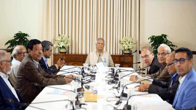 জুলাই সনদ প্রক্রিয়া স্বচ্ছ ও দৃশ্যমান রাখতে প্রধান উপদেষ্টা ড. ইউনূসের নির্দেশ