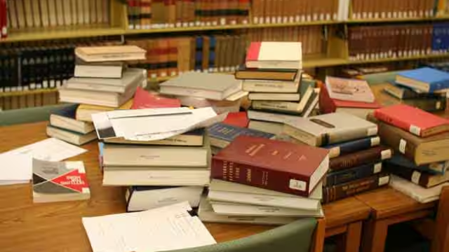 আজ বিশ্ব বই দিবস