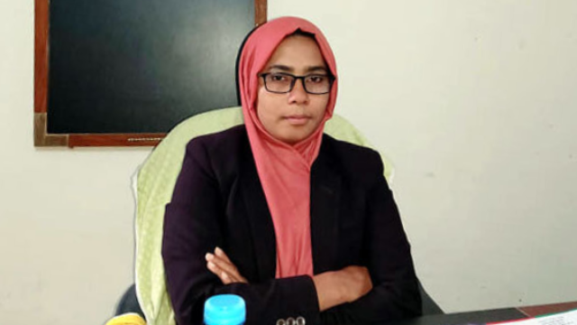 ভোলাহাটে স্বামীর গায়ে গরম ডাল ঢালার ঘটনায় উসকানির অভিযোগে বিএনপি নেত্রী আটক