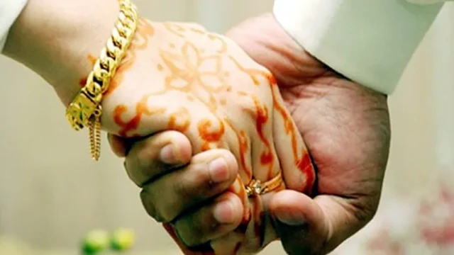 বিয়েতে বন্ধু না আসায় কবুল বলেনি বর