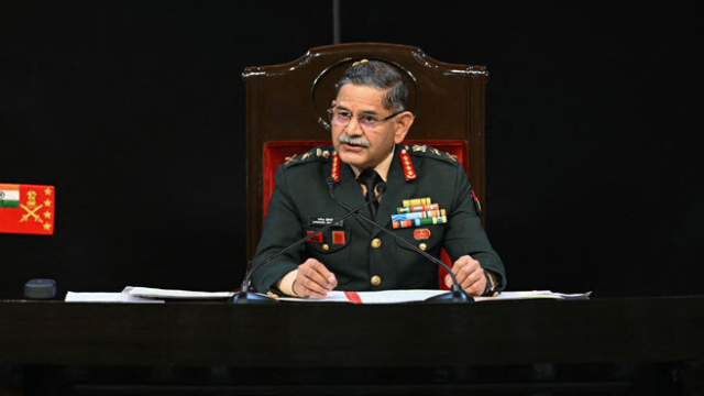 পাকিস্তানকে মানচিত্র থেকে মুছে ফেলার হুমকি ভারতীয় সেনাপ্রধানের