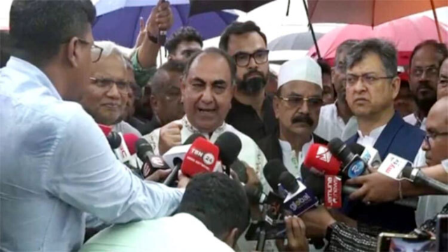 ডিসেম্বরের মধ্যে নির্বাচন না হলে ভৌগোলিক অখণ্ডতা নিয়ে প্রশ্ন উঠবে: মির্জা আব্বাস