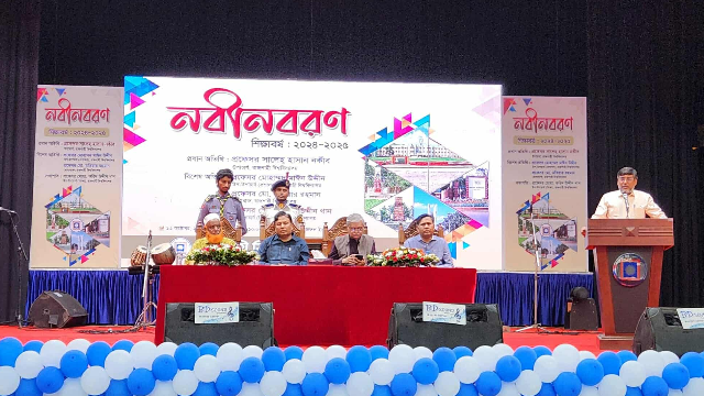 নবীনদের বরণ করে নিল রাজশাহী বিশ্ববিদ্যালয়