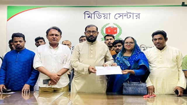 আদালতের আদেশে নিবন্ধন পেল বাংলাদেশ লেবার পার্টি