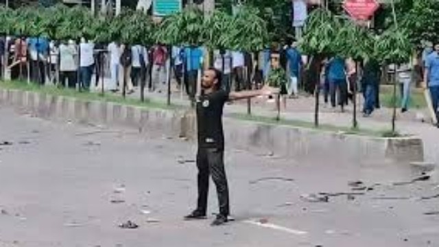 শহীদ আবু সাইদের পরিবারকে দিতে হবে না বিদ্যুৎ বিল