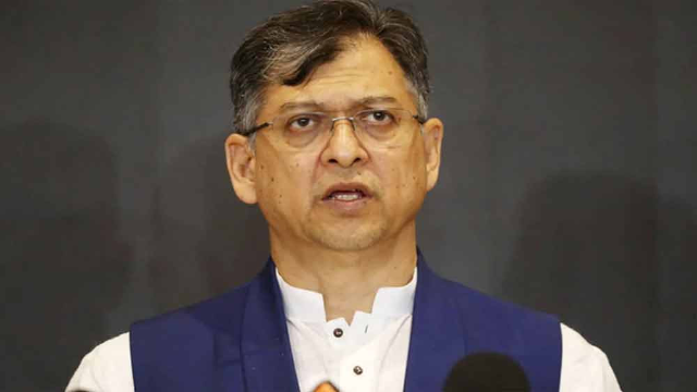 স্বরাষ্ট্রমন্ত্রীর কঠিন চ্যালেঞ্জ মাদক নিয়ন্ত্রণ করা