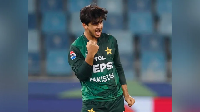 টি-টোয়েন্টির অলরাউন্ডার র‍্যাংকিংয়ে শীর্ষে সাইম আইয়ুব