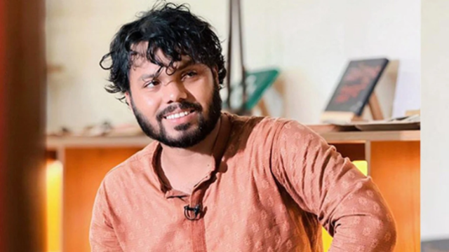 মাথায় গুলিবিদ্ধ শরিফ ওসমান হাদিকে সিঙ্গাপুর নেওয়া হচ্ছে দুপুরে