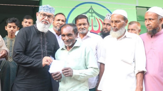 মাসুদ সাঈদীর হাত ধরে জামায়াতে যোগ দিলেন সনাতনসম্প্রদায়ের ২৯ জন